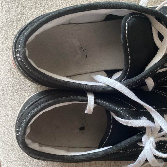 👟Vans “Off the wall” black sneakers/running shoes size 8 black/white womens. - Picture 10 of 13